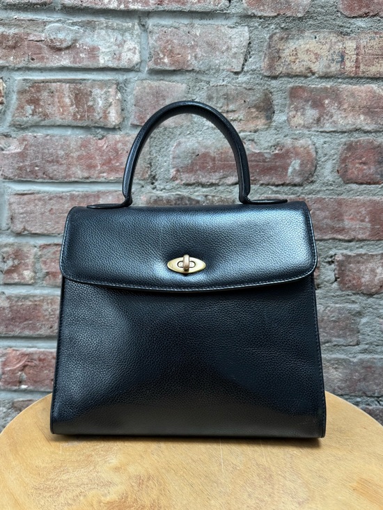 Coach Handbags - Vintage 90s Coach bag Madison